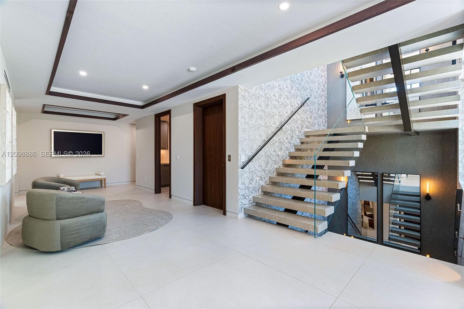 441 Isle of Palms Dr