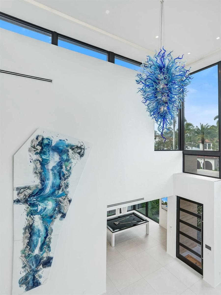 424 Coconut Isle Dr