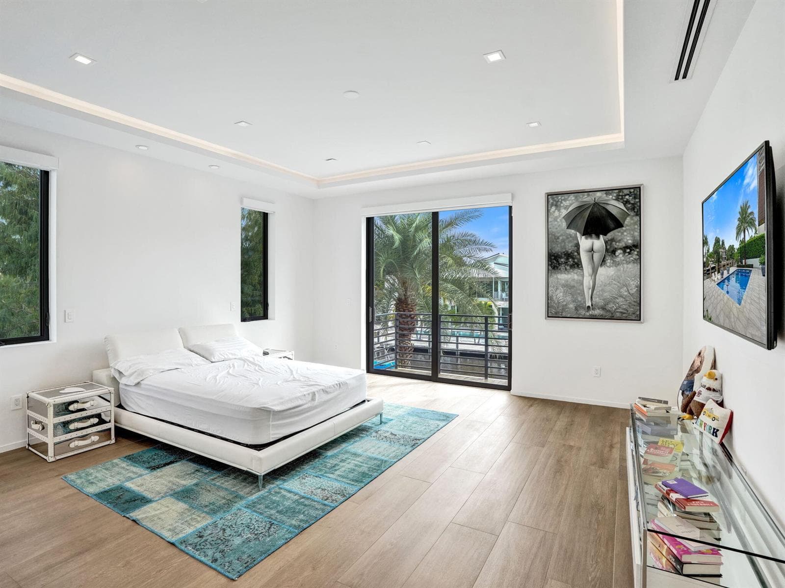 424 Coconut Isle Dr