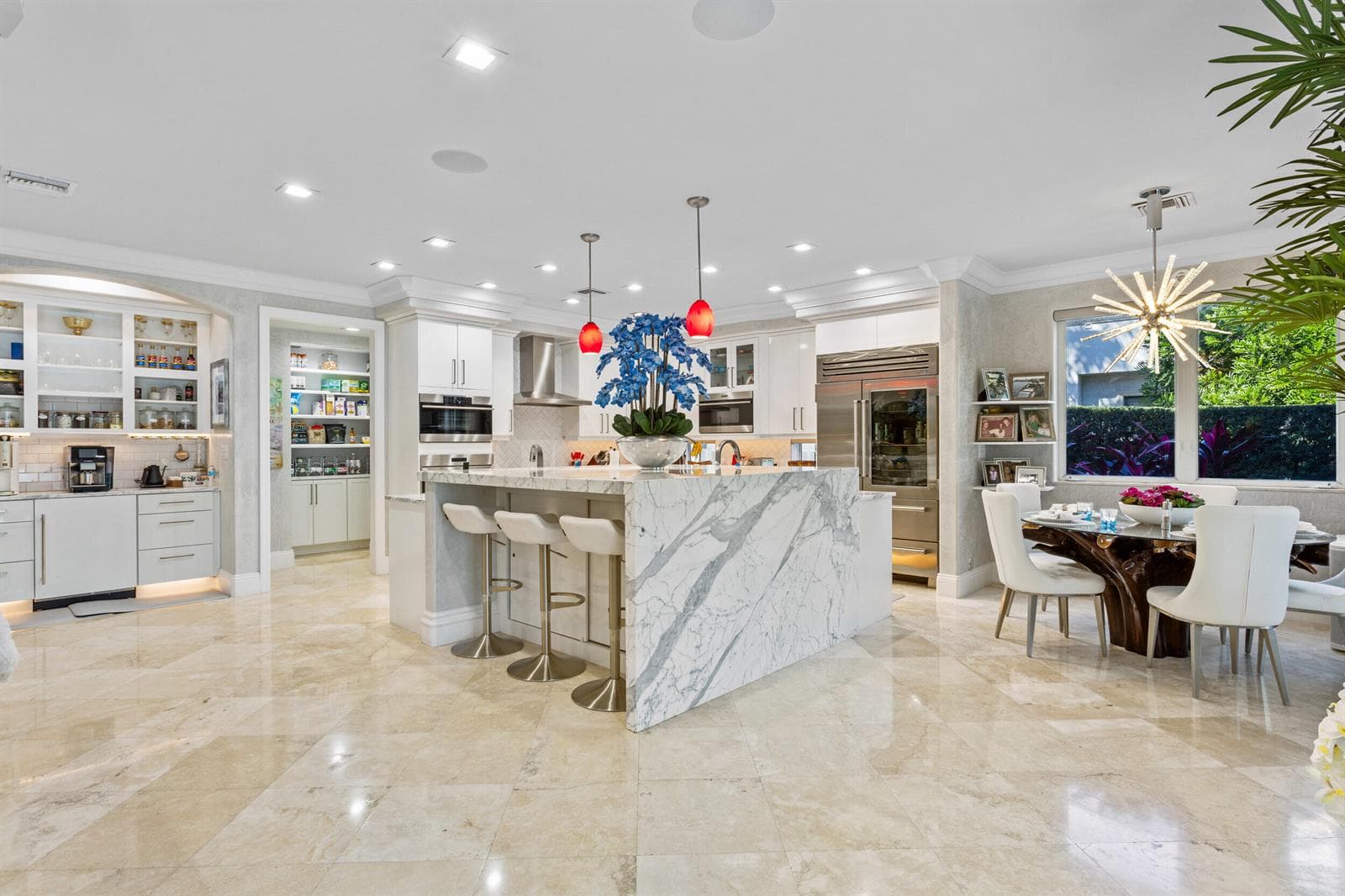 210 Nurmi Dr