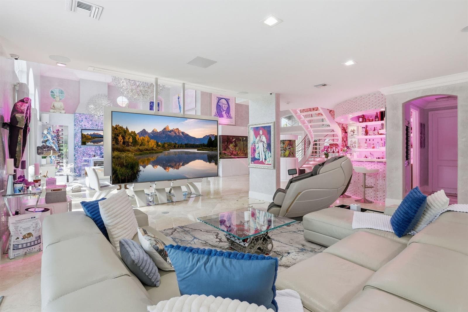 210 Nurmi Dr