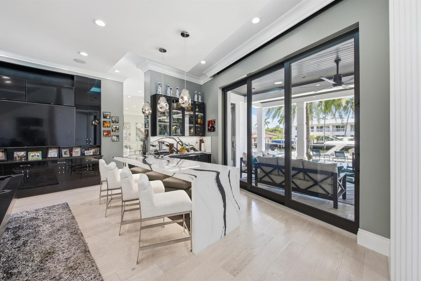 720 Isle of Palms Dr