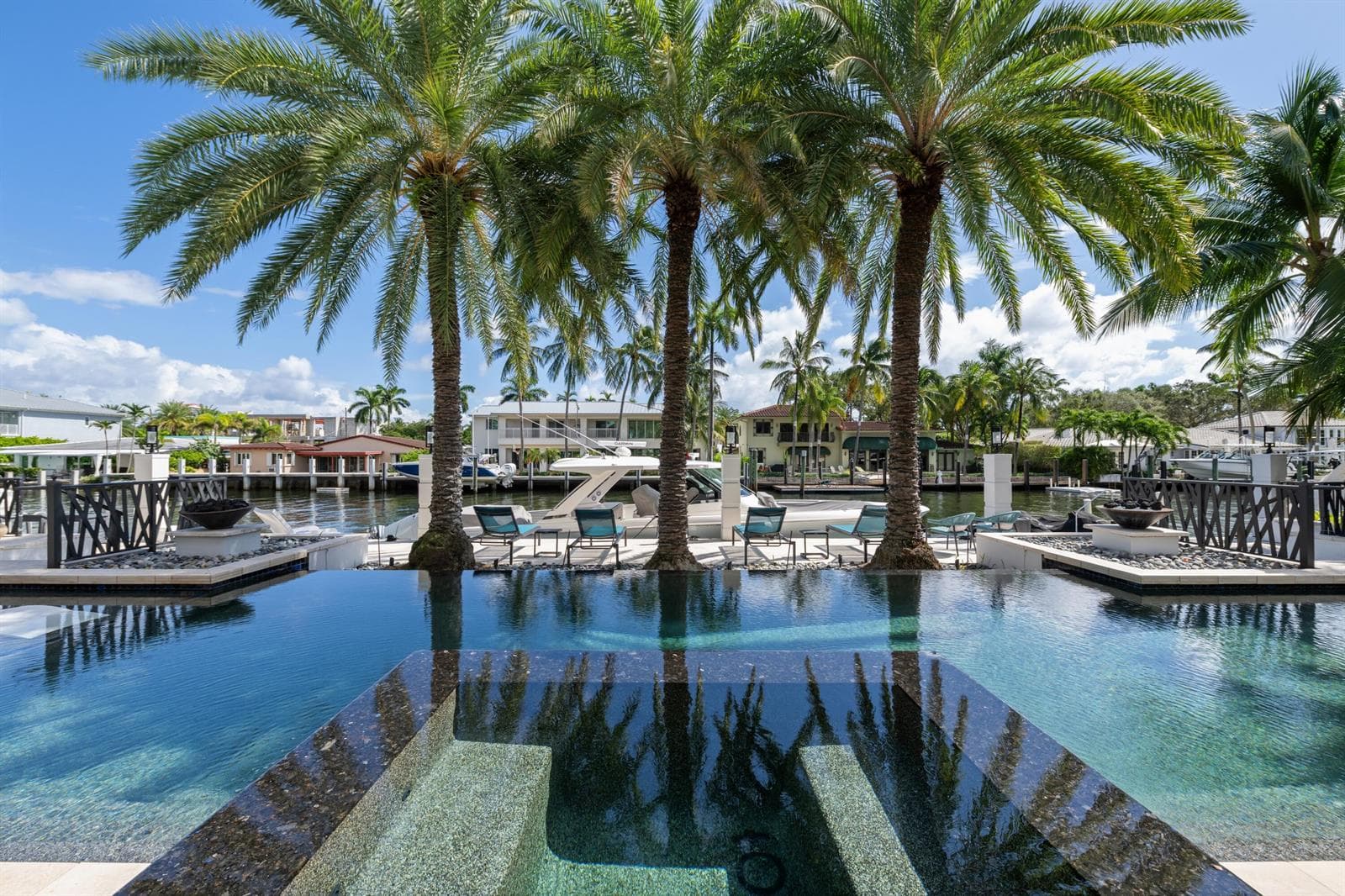 720 Isle of Palms Dr