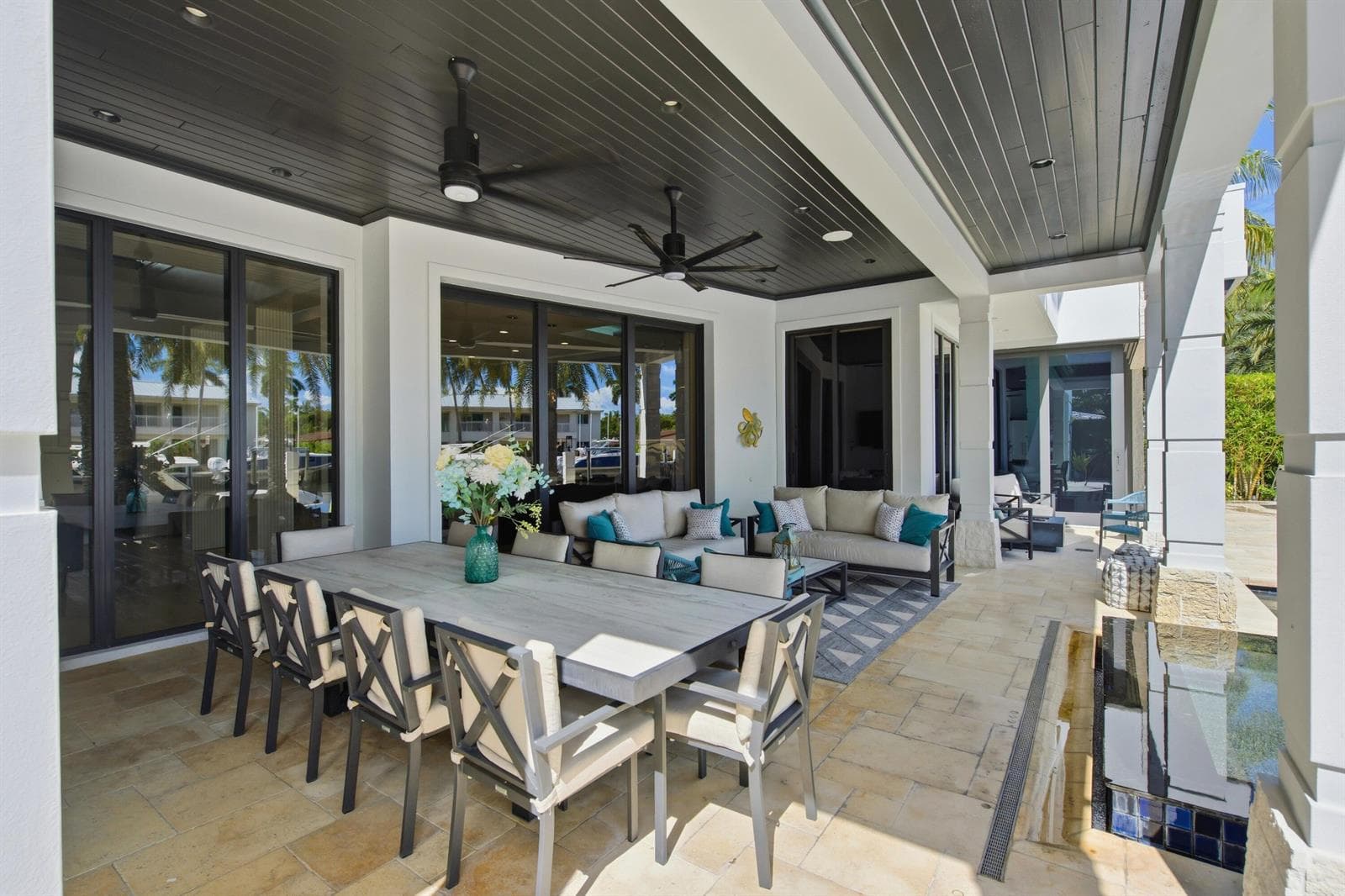 720 Isle of Palms Dr