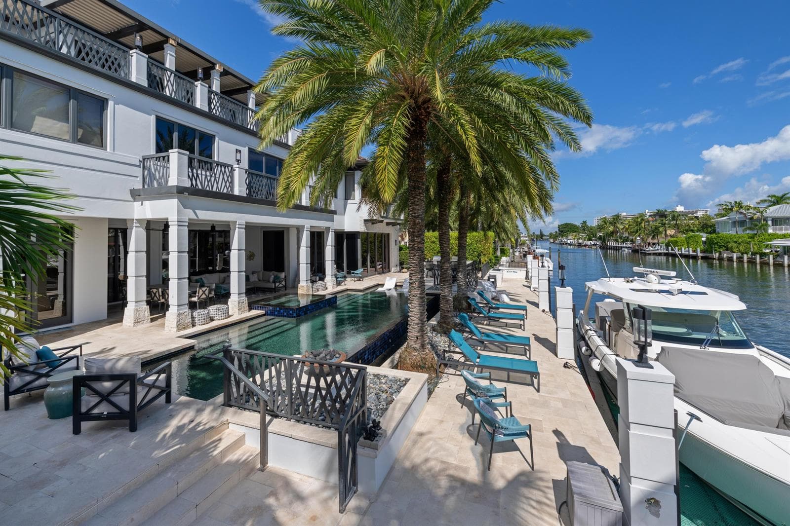 720 Isle of Palms Dr
