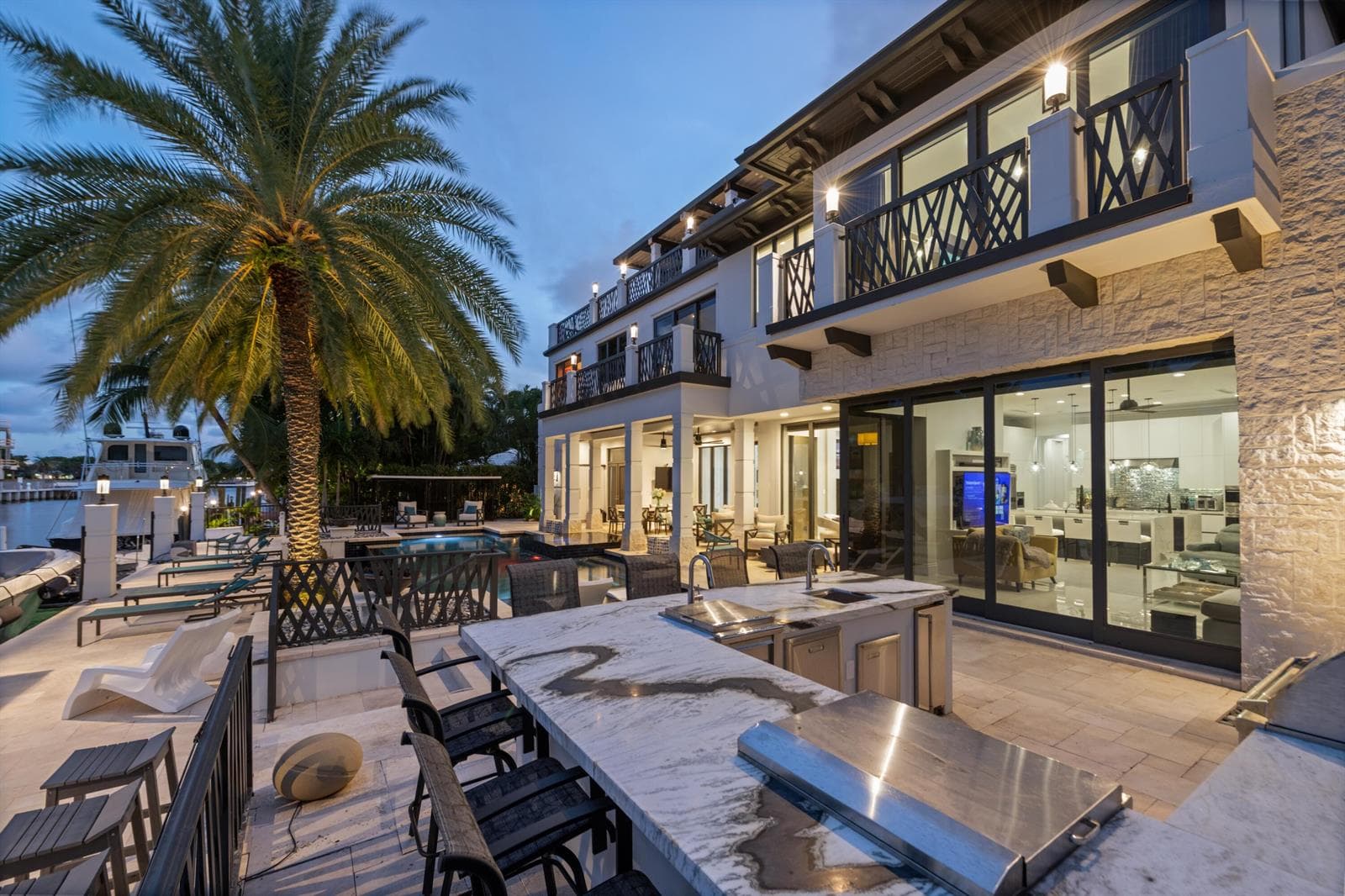 720 Isle of Palms Dr