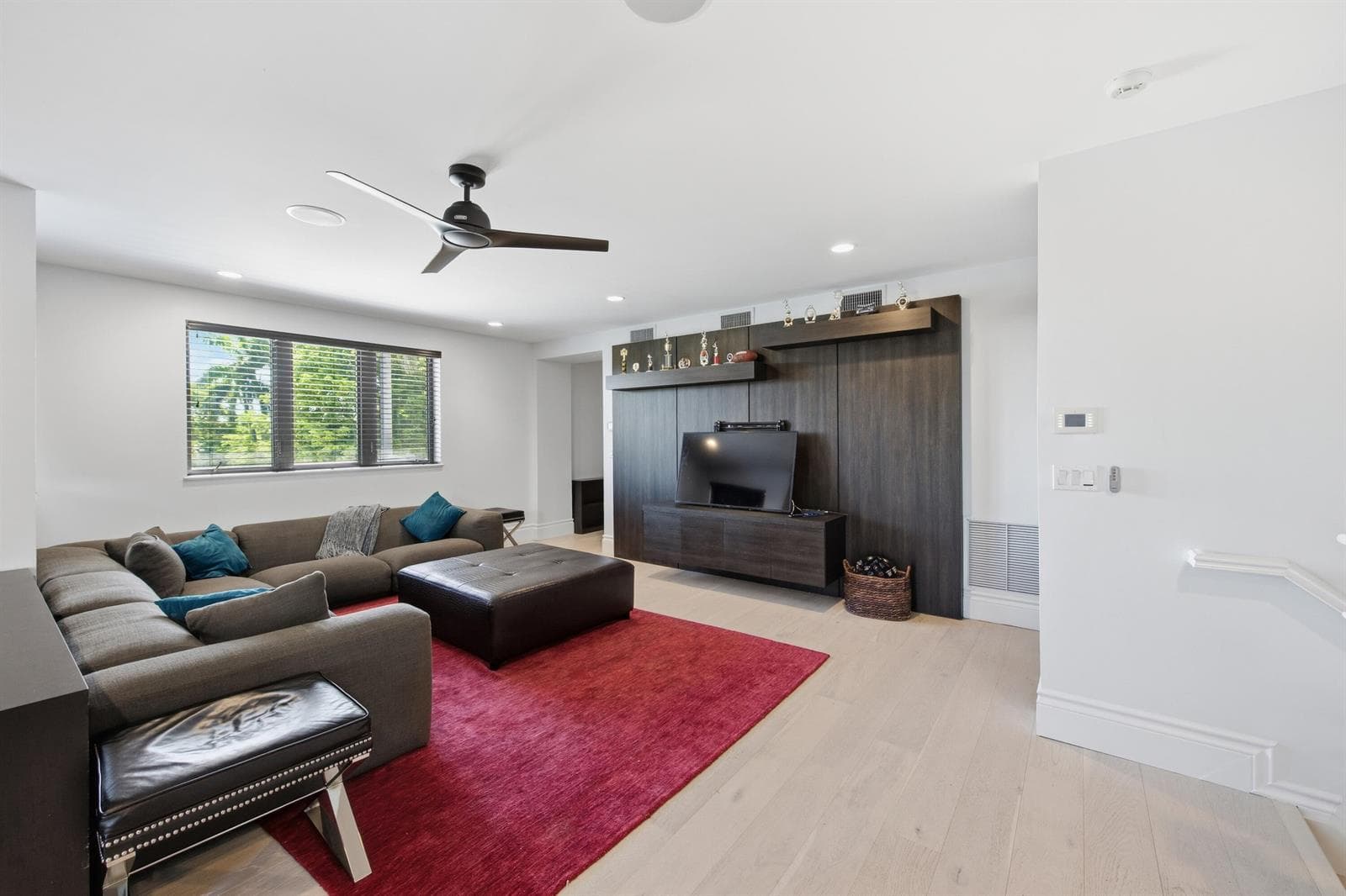 720 Isle of Palms Dr