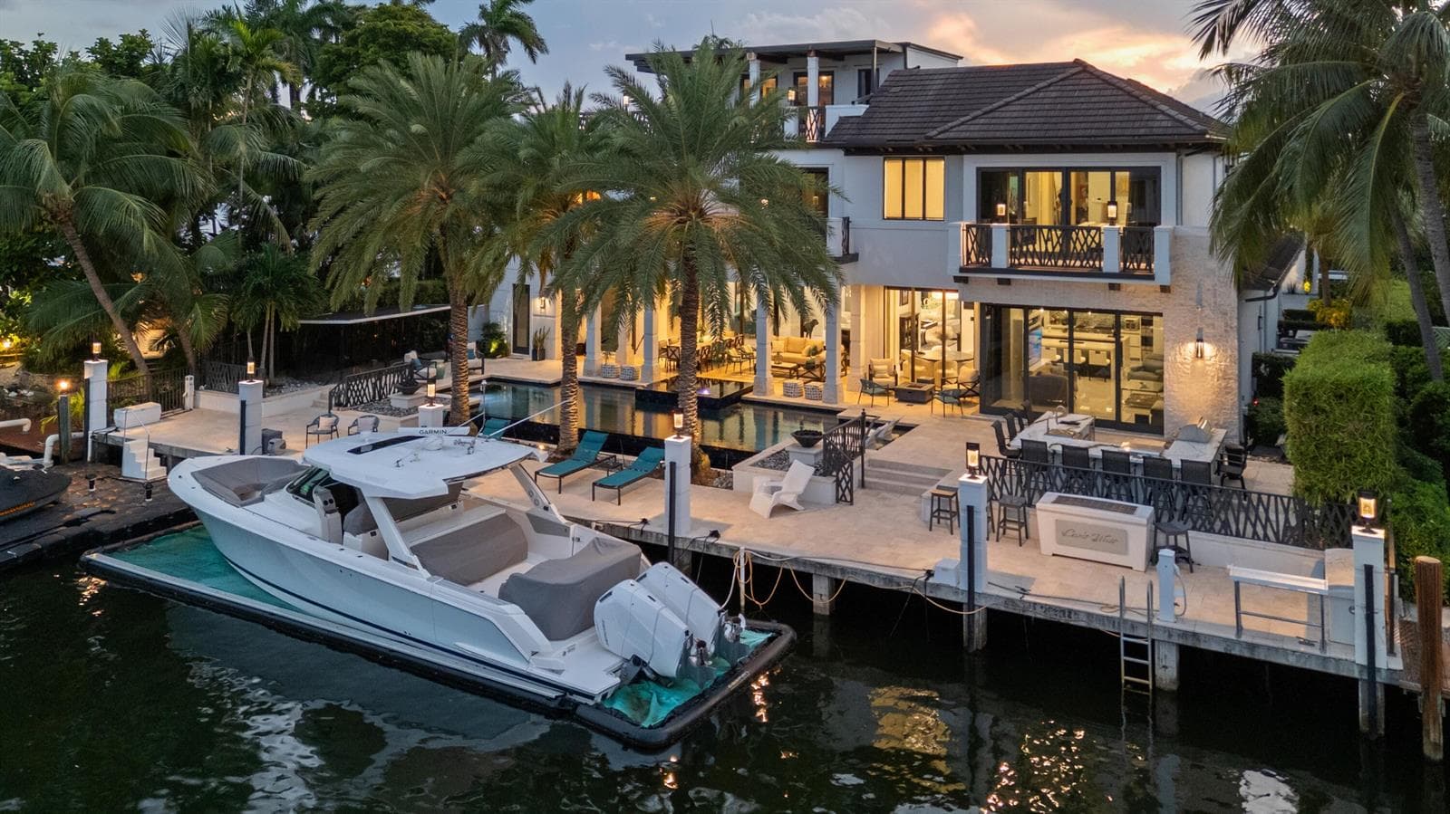 720 Isle of Palms Dr