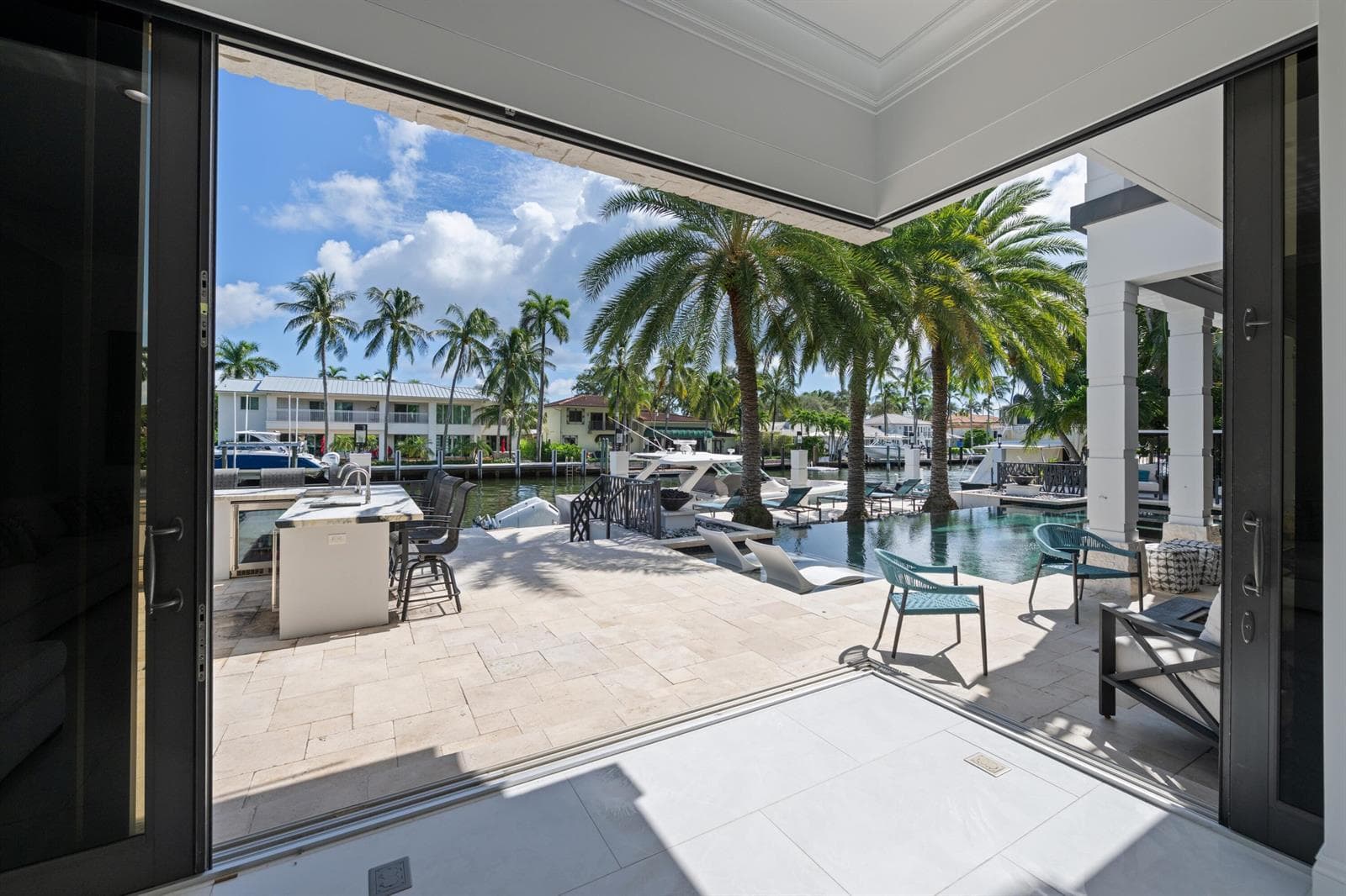 720 Isle of Palms Dr