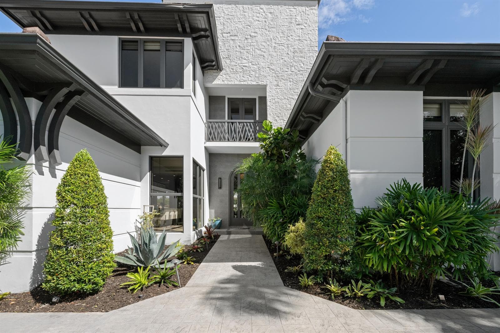 720 Isle of Palms Dr