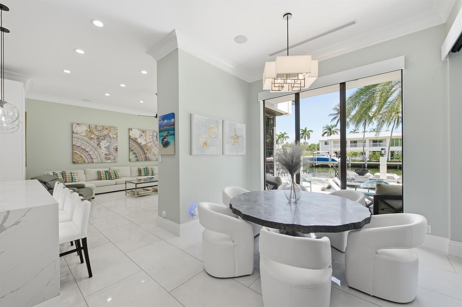 720 Isle of Palms Dr