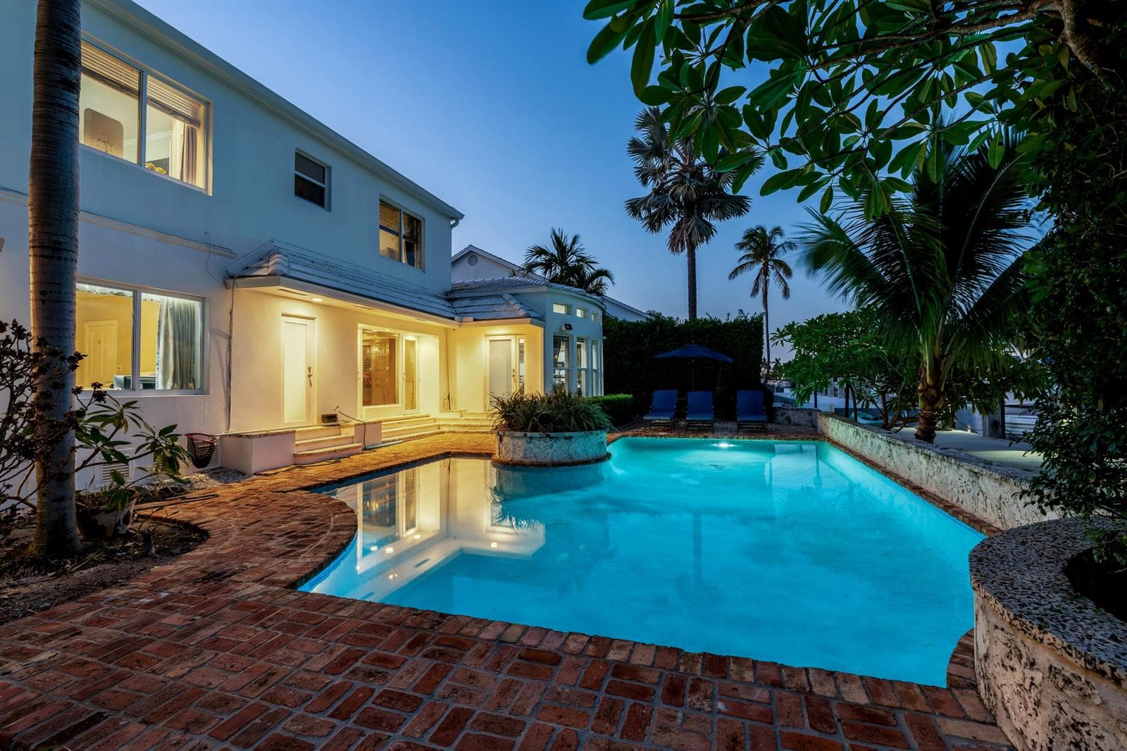 440 Lido Dr