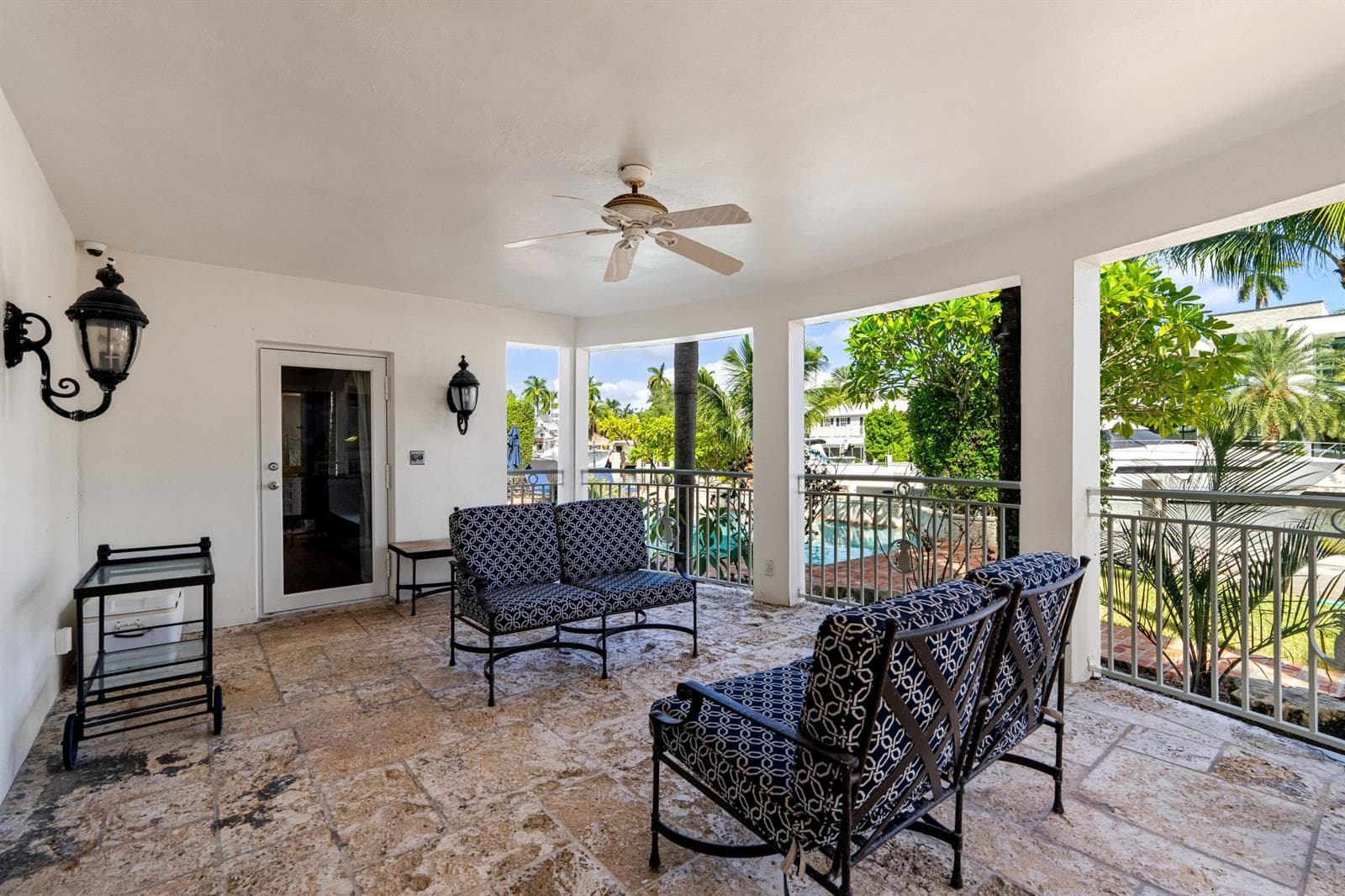 440 Lido Dr