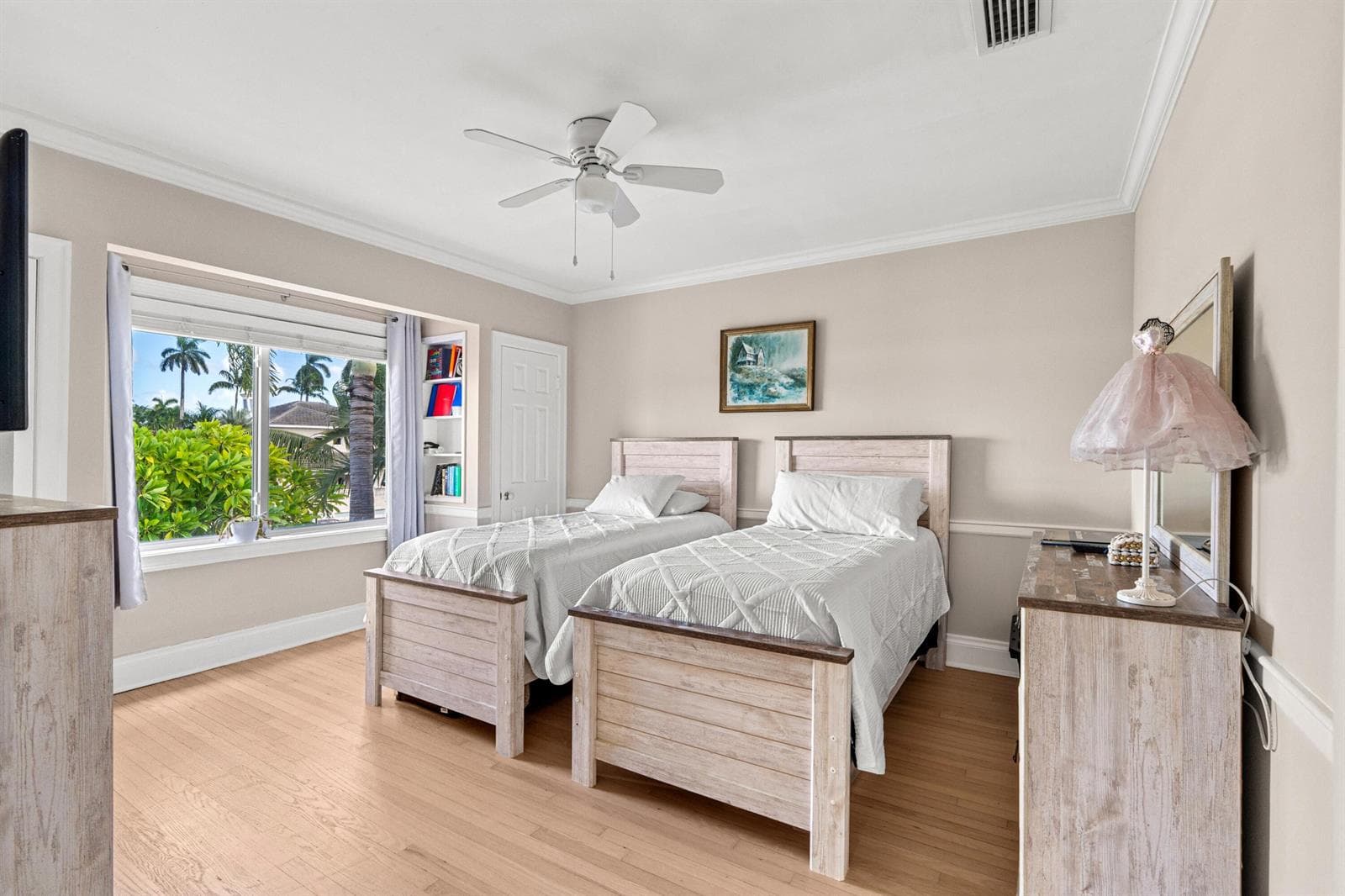 440 Lido Dr
