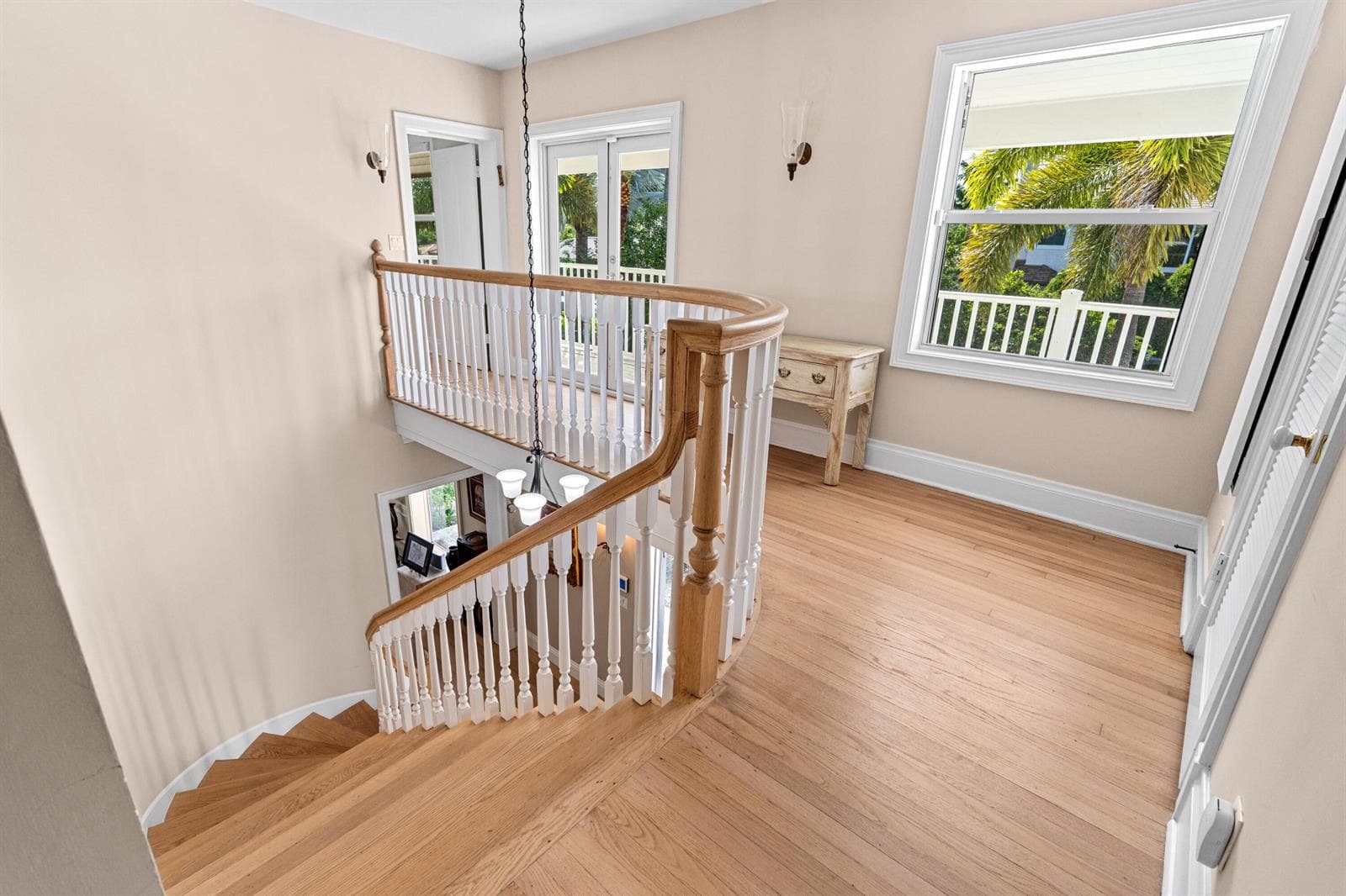 440 Lido Dr