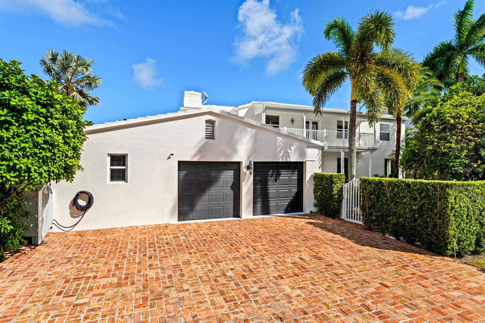 440 Lido Dr