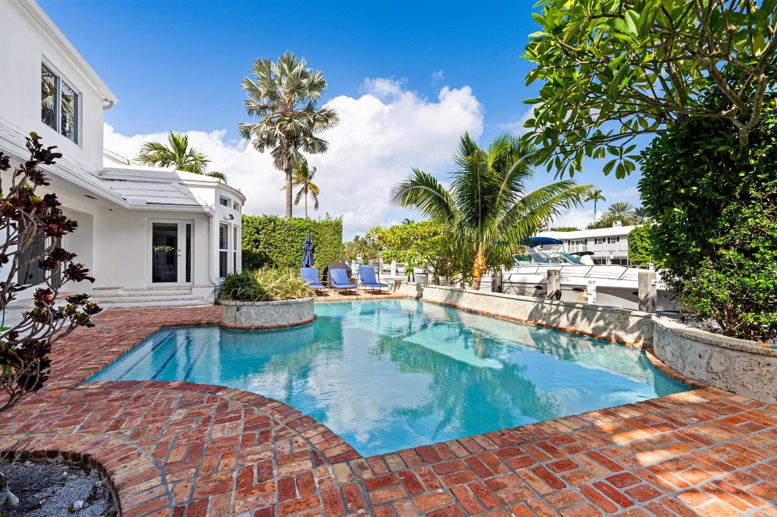 440 Lido Dr
