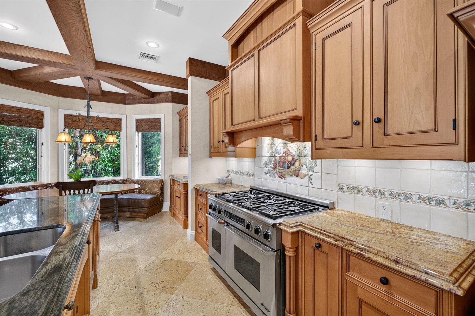 67 Royal Palm Dr
