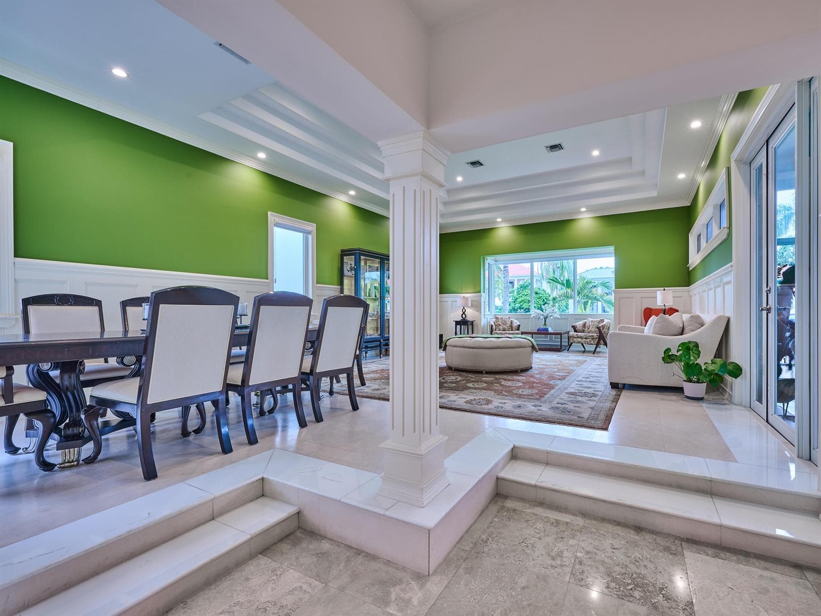 501 Coconut Isle Dr