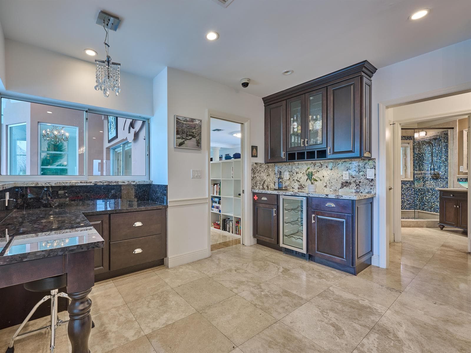 501 Coconut Isle Dr