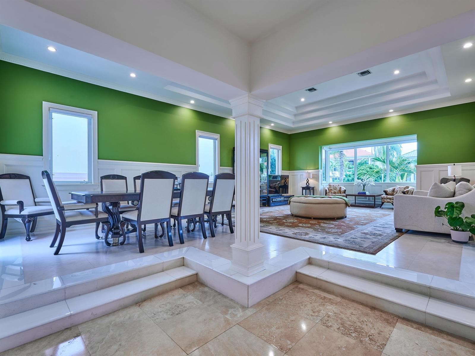 501 Coconut Isle Dr