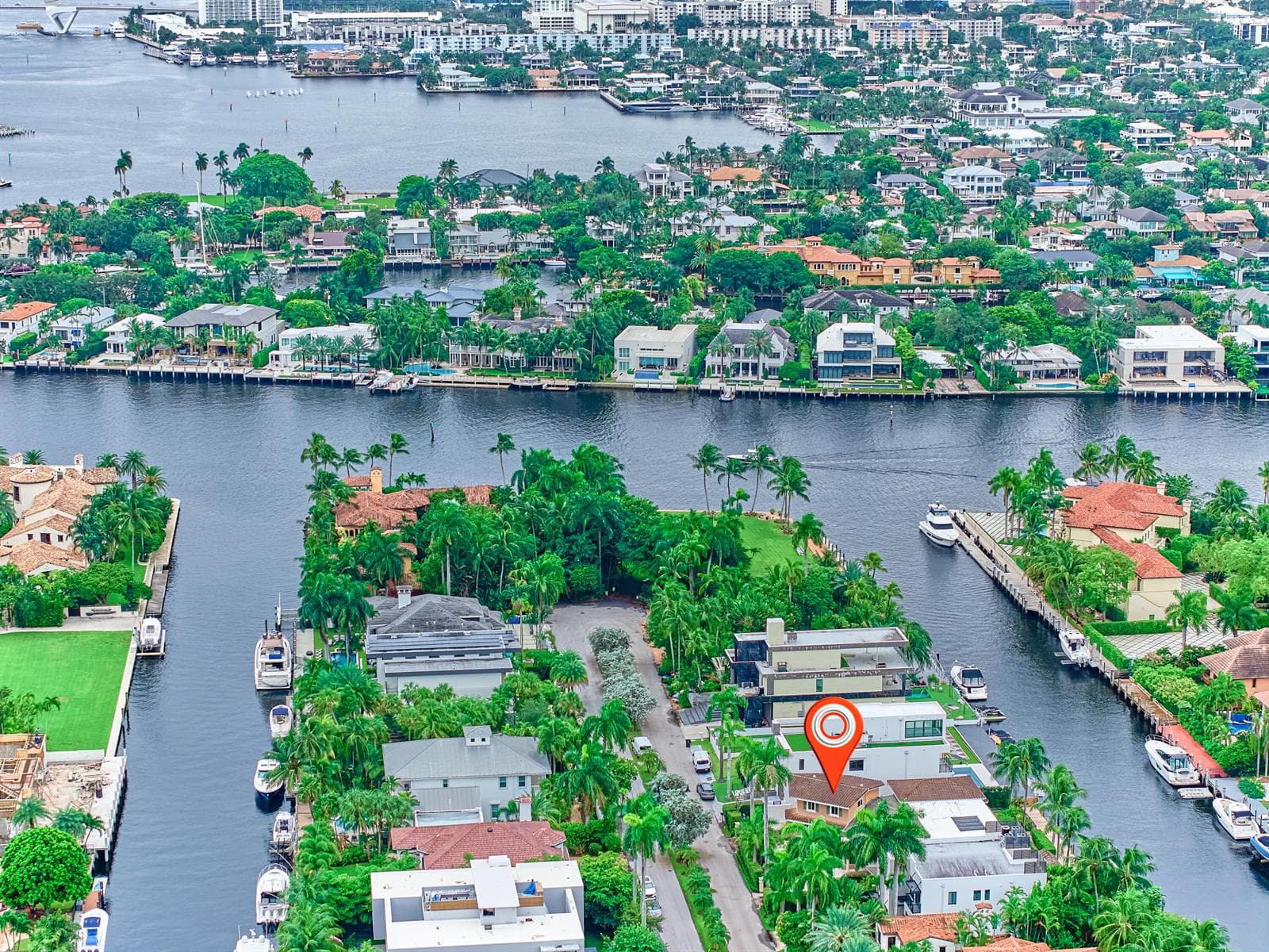 501 Coconut Isle Dr