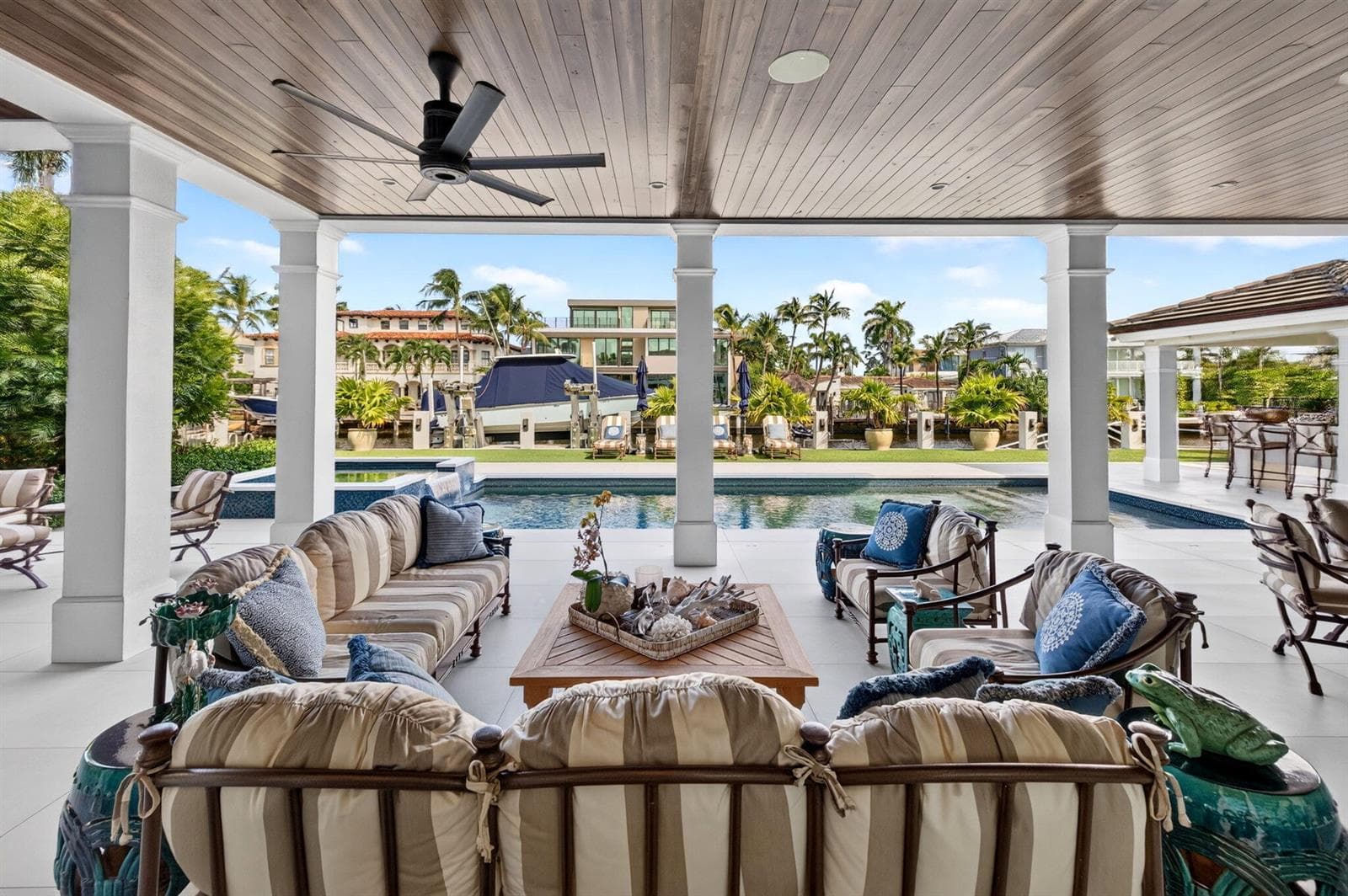 650 Isle of Palms Dr