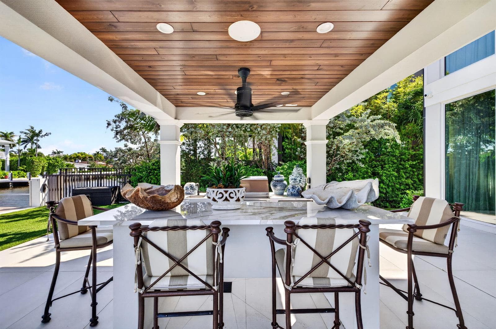 650 Isle of Palms Dr