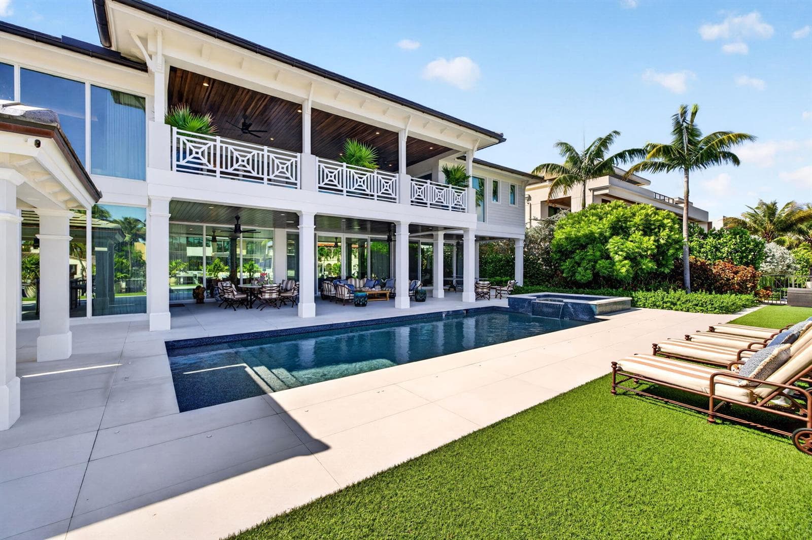 650 Isle of Palms Dr