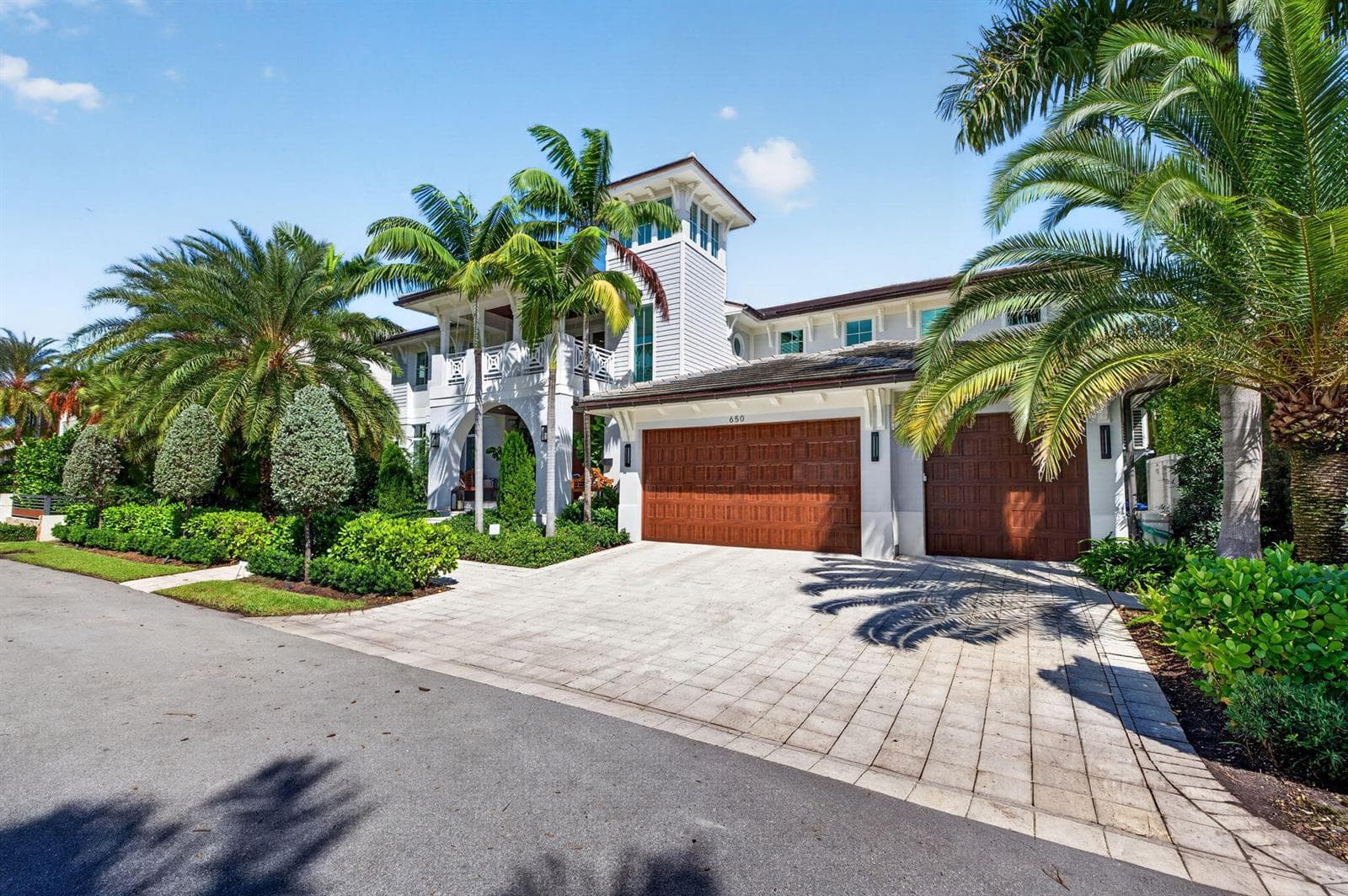 650 Isle of Palms Dr