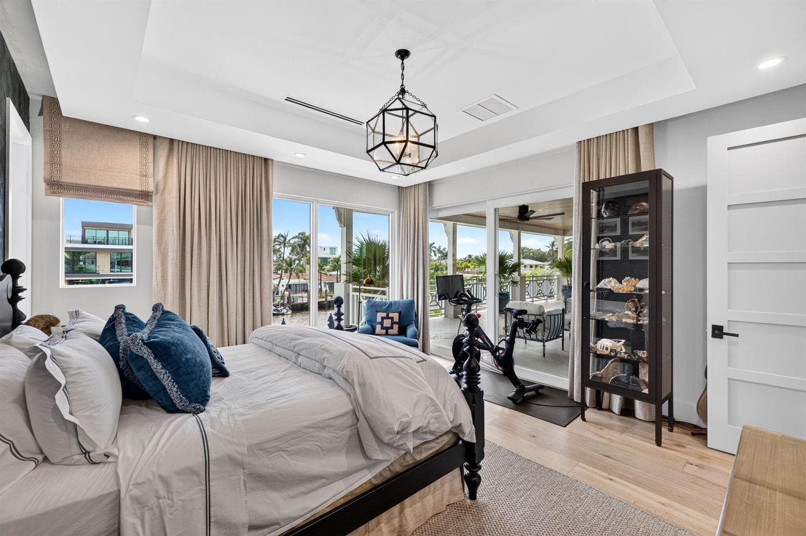 650 Isle of Palms Dr