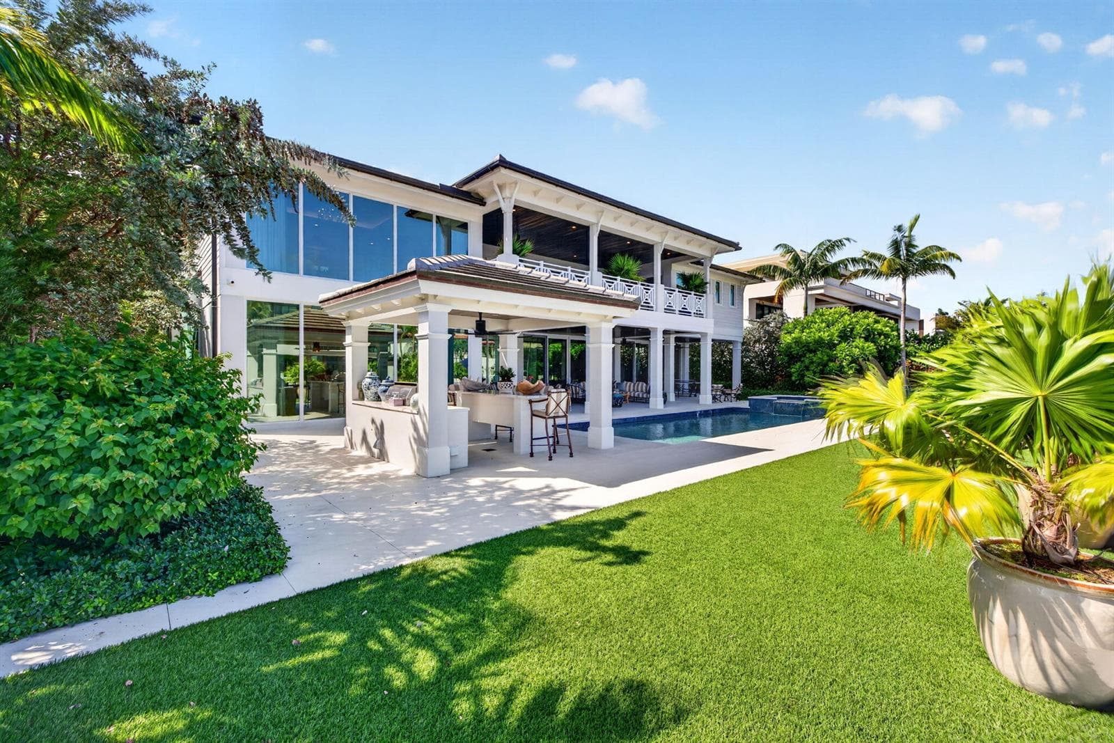 650 Isle of Palms Dr