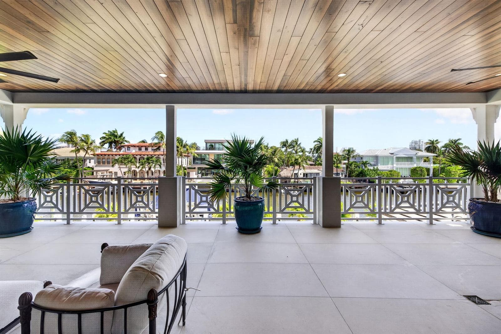 650 Isle of Palms Dr