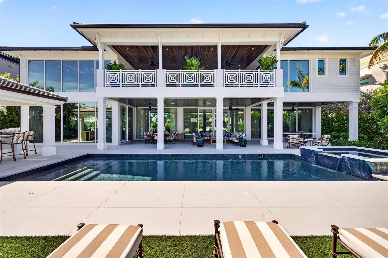 650 Isle of Palms Dr