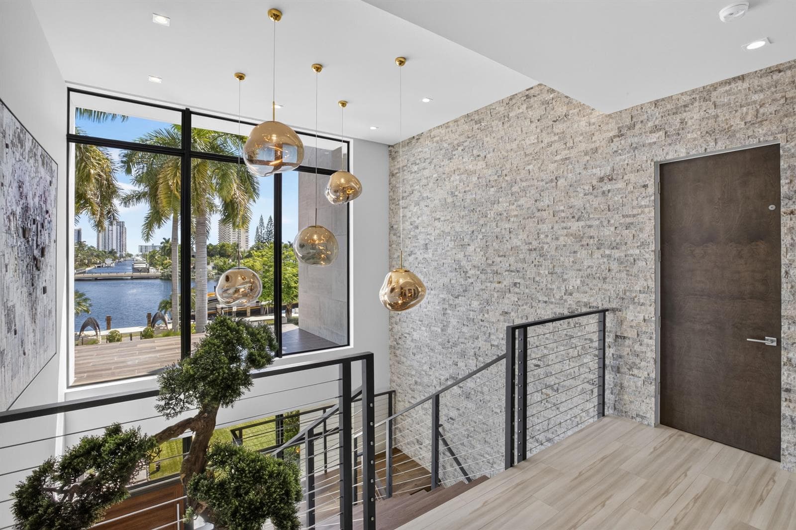 1 Royal Palm Dr