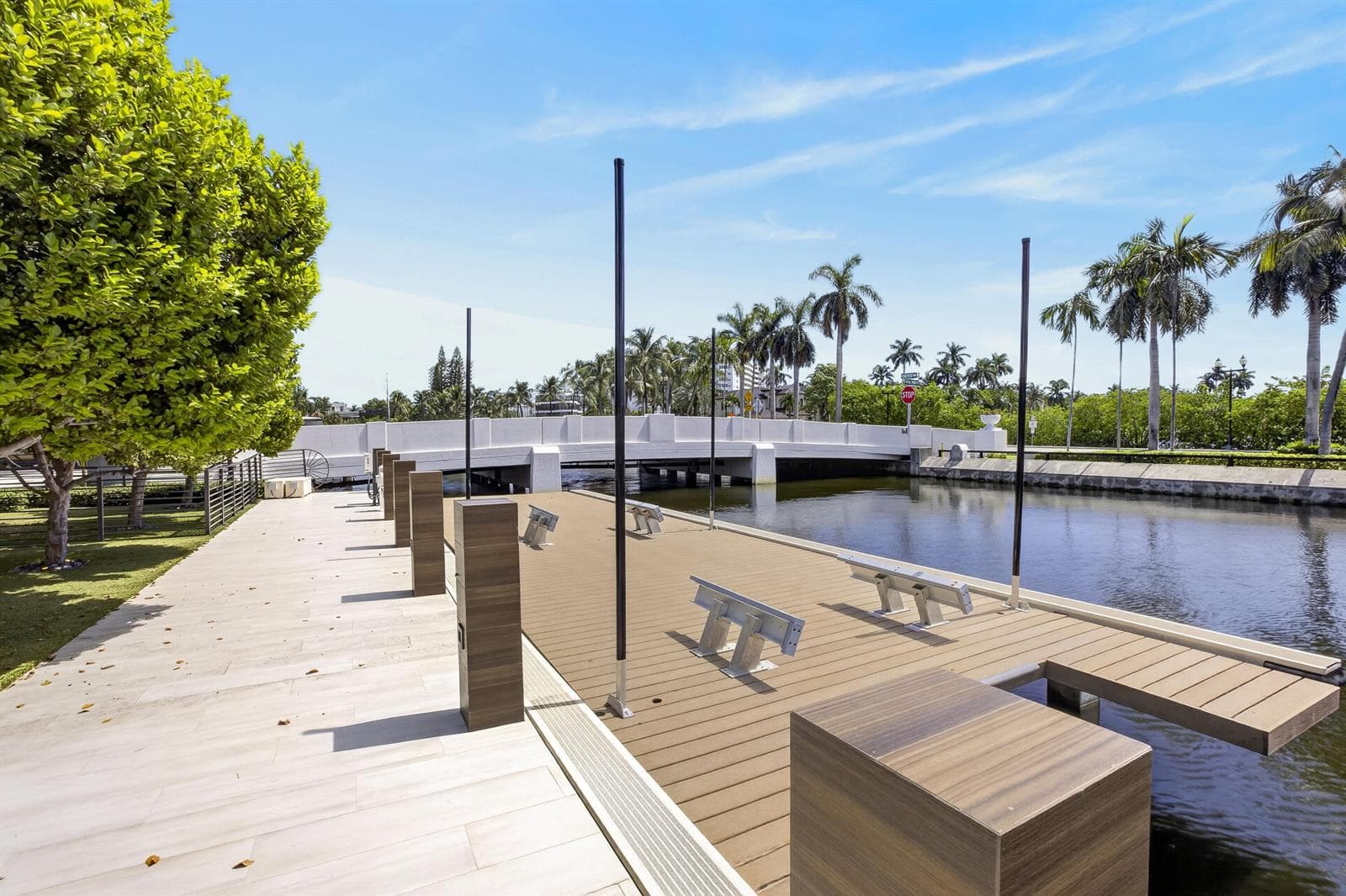1 Royal Palm Dr