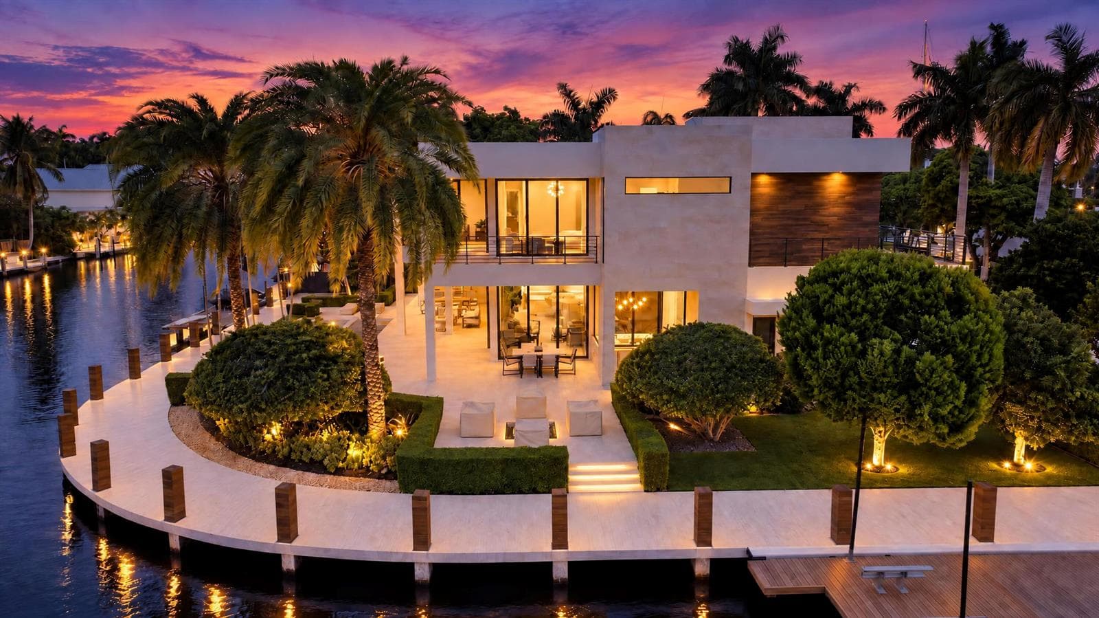 1 Royal Palm Dr