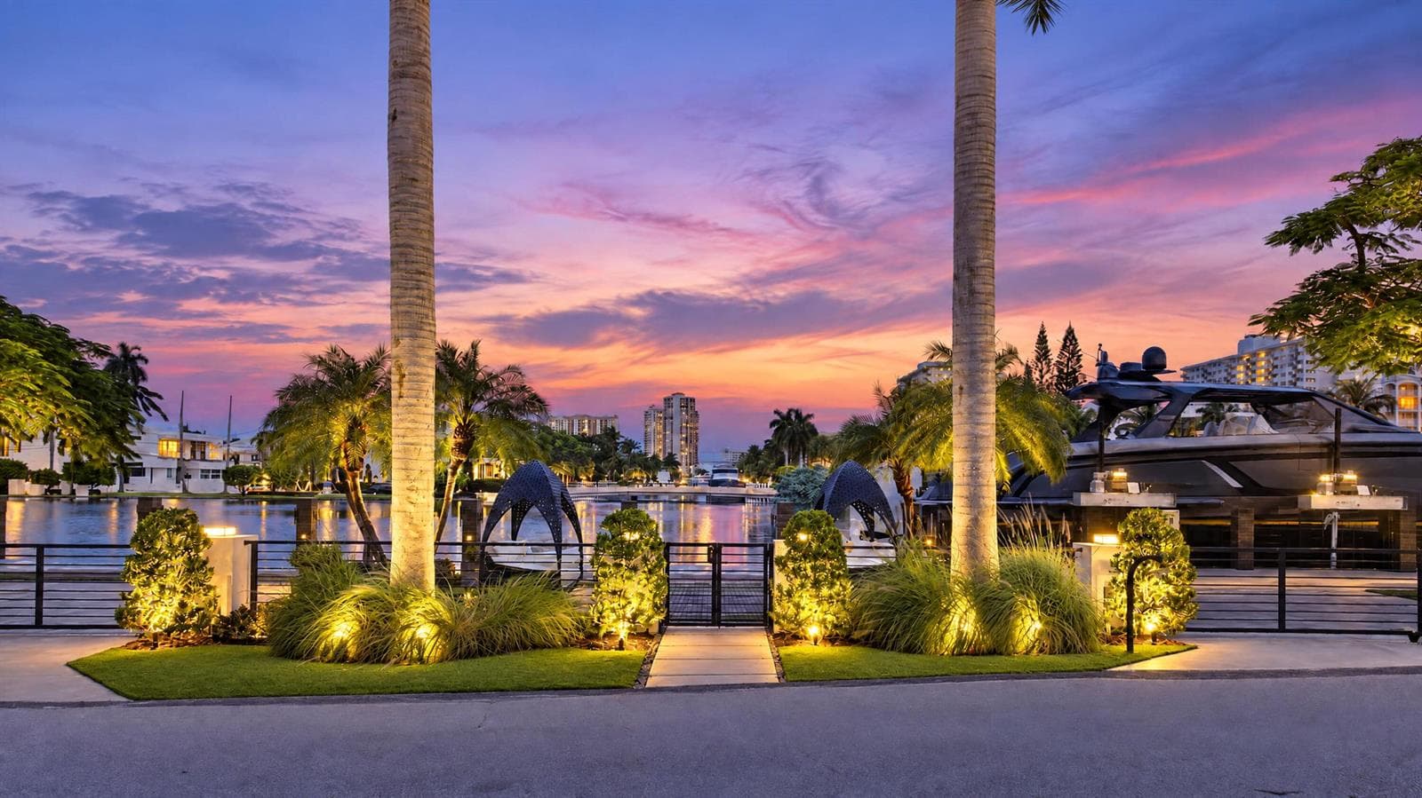 1 Royal Palm Dr