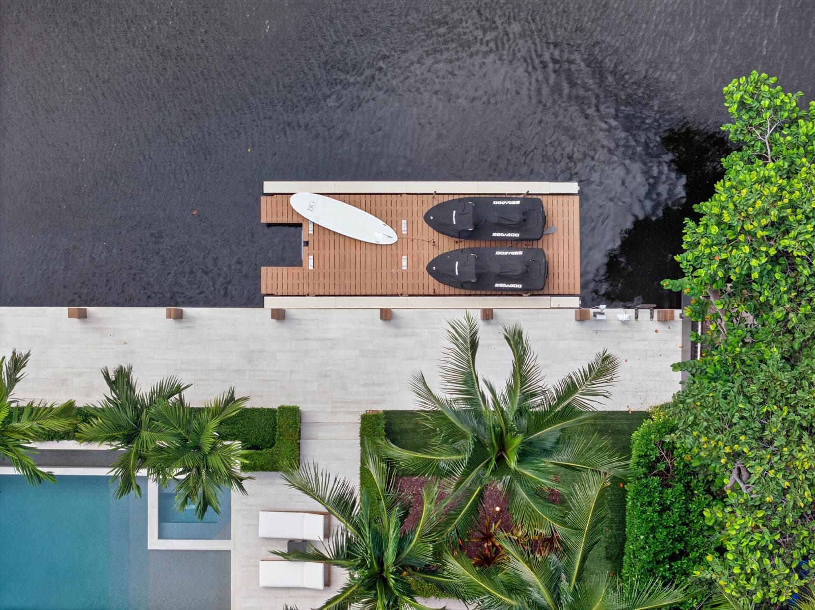 1 Royal Palm Dr