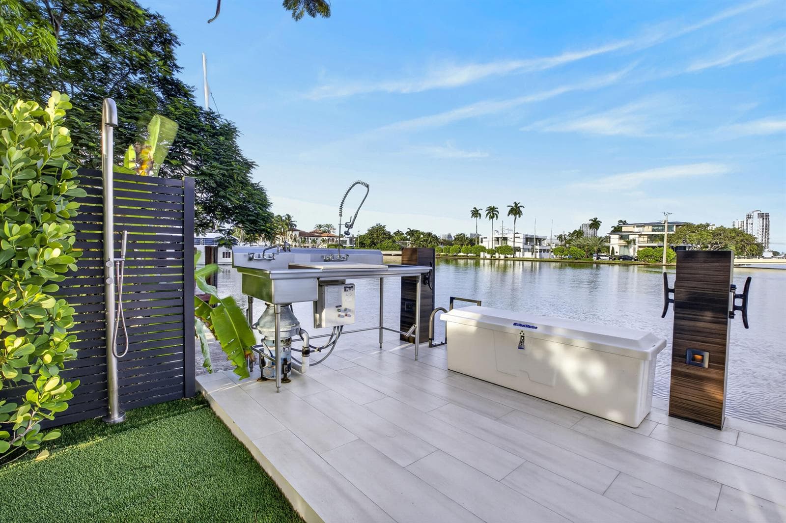 1 Royal Palm Dr