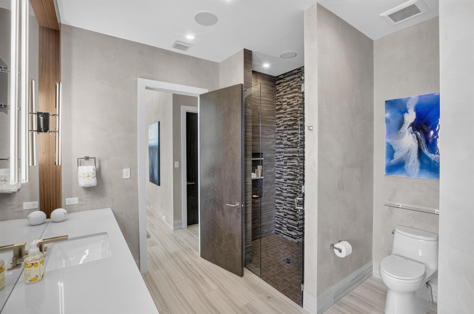 1 Royal Palm Dr