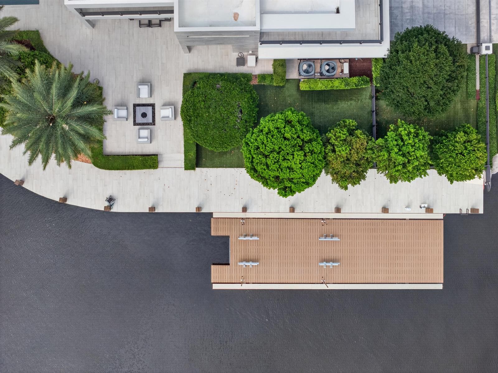 1 Royal Palm Dr