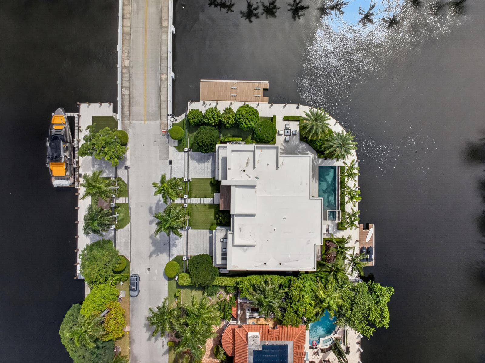 1 Royal Palm Dr