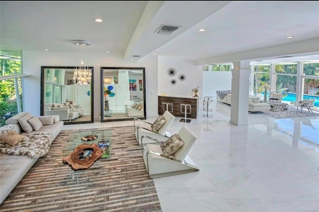 28 Pelican Dr