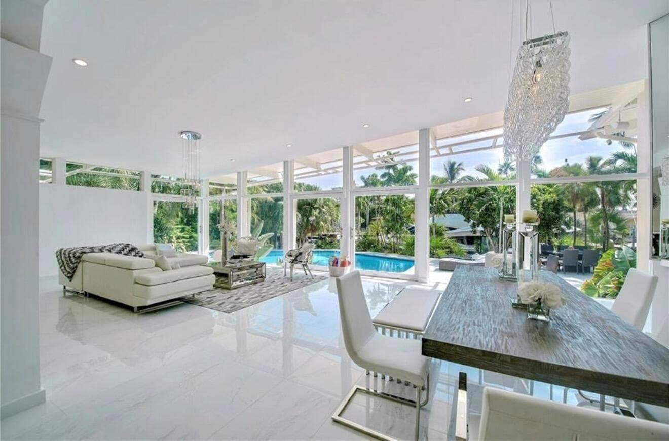 28 Pelican Dr