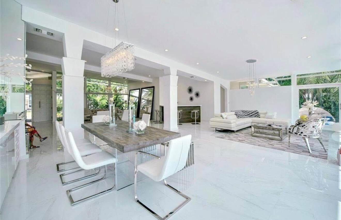 28 Pelican Dr