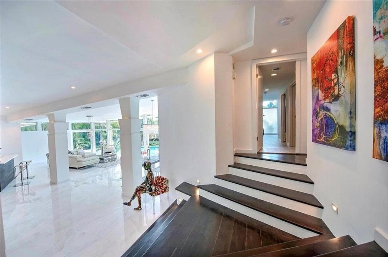 28 Pelican Dr