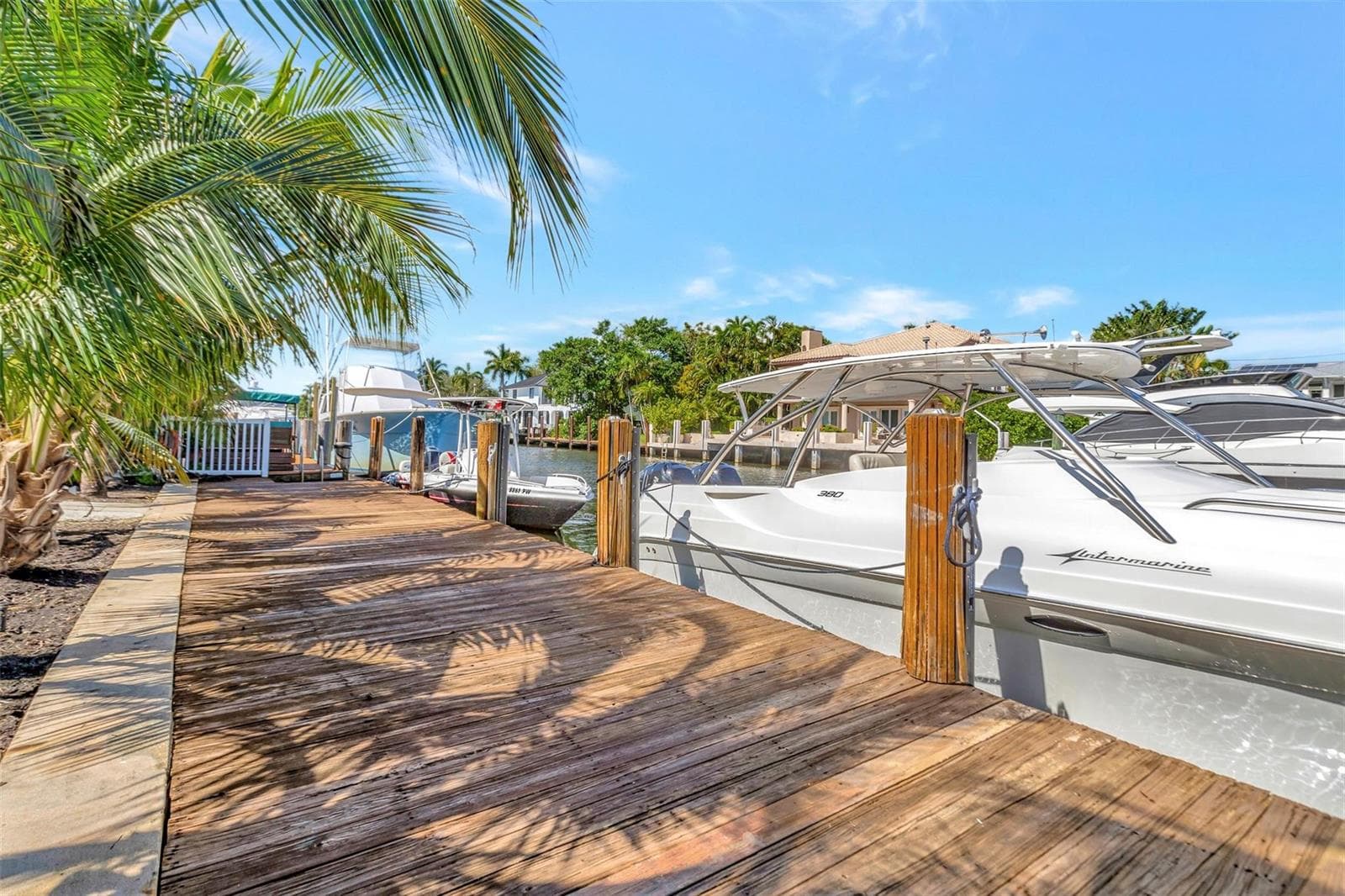 2517 E Las Olas Blvd