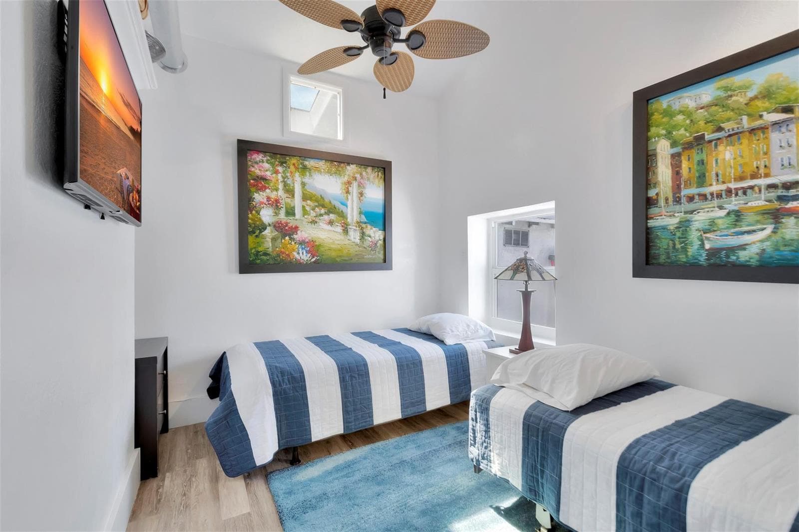 2517 E Las Olas Blvd